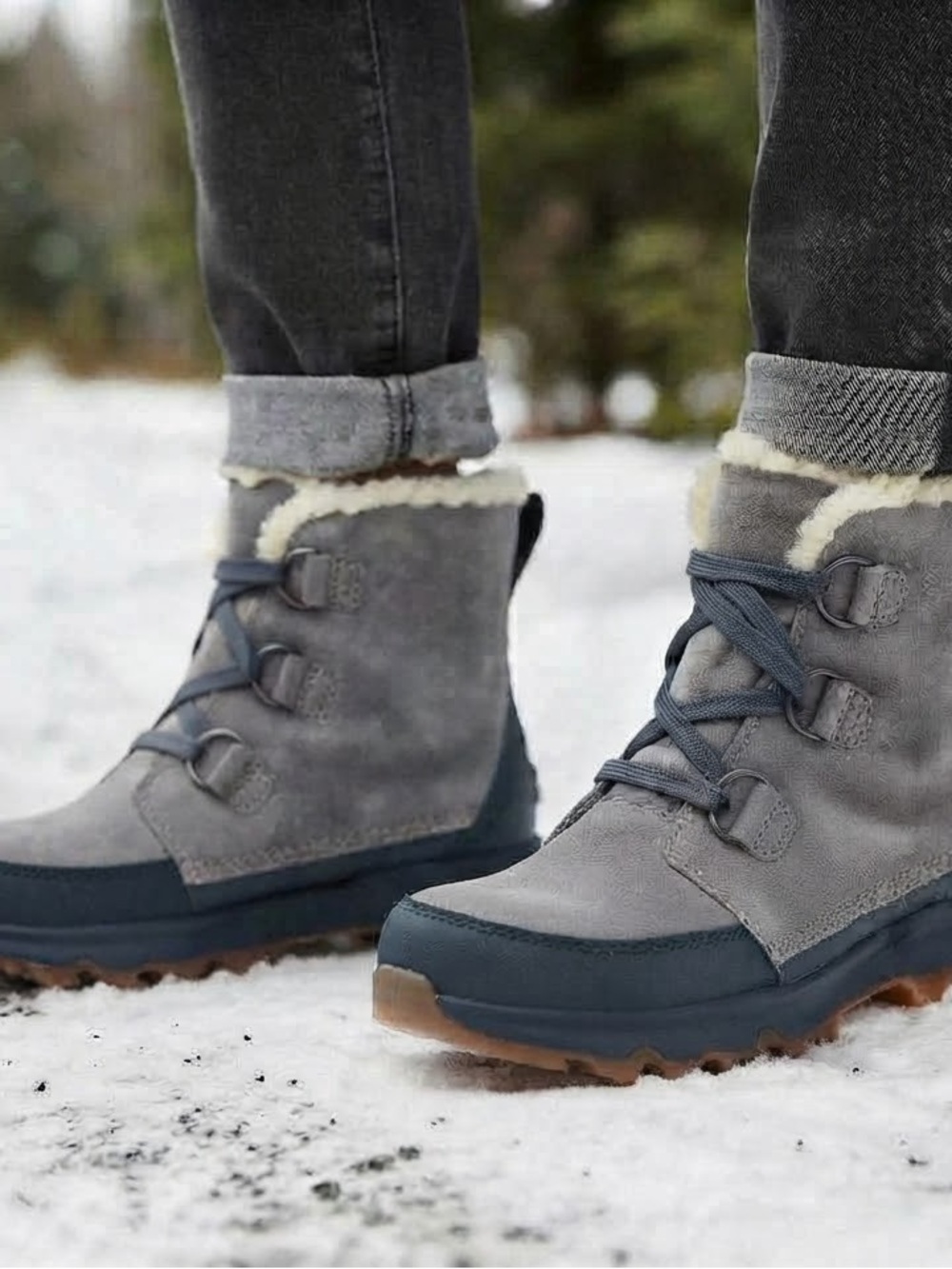 NWT Sorel Kinetic Conquest Waterproof Winter Boots Grey Suede/Navy sz 8.5